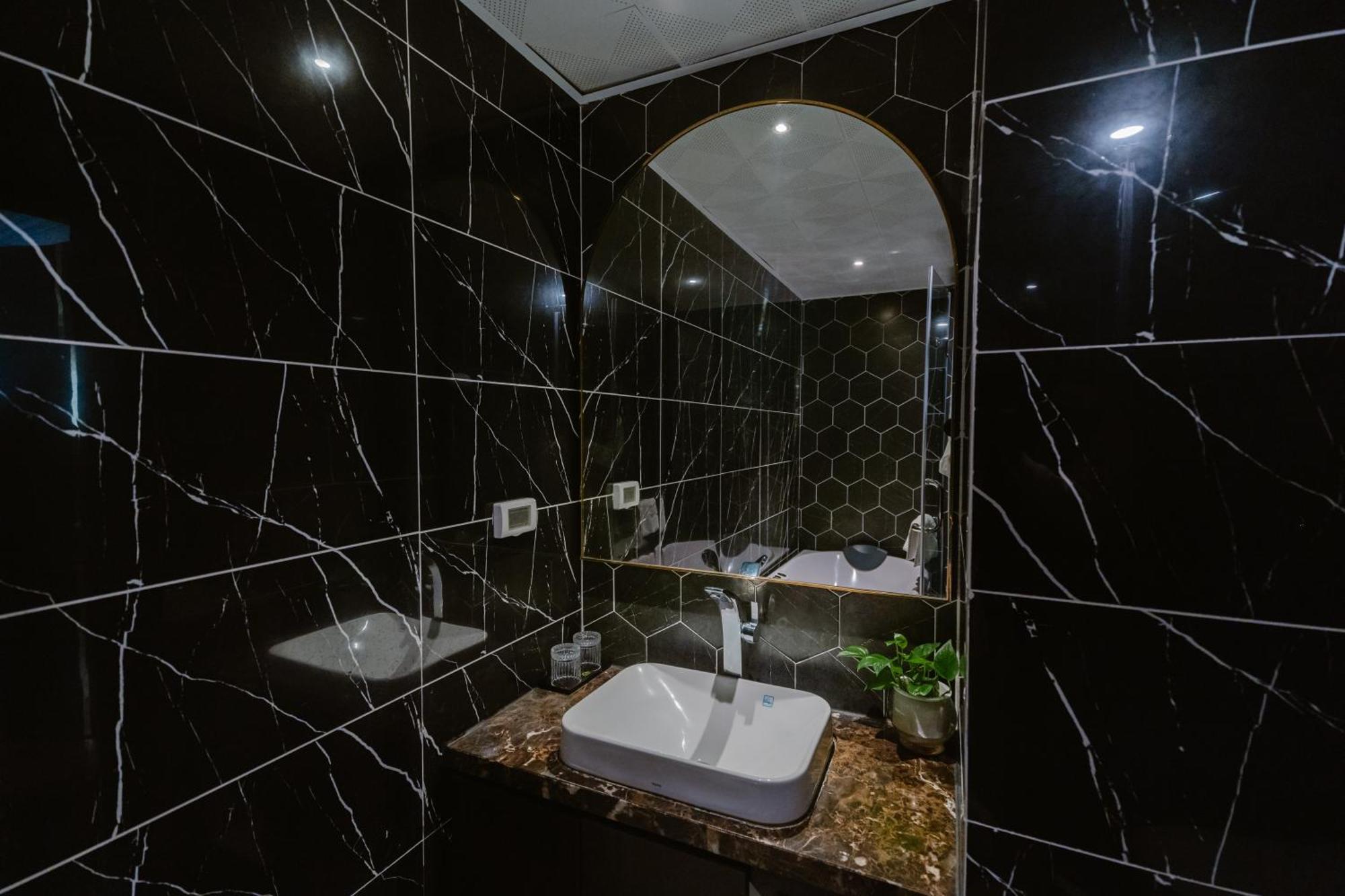 Hong Van Hotel هانوي المظهر الخارجي الصورة