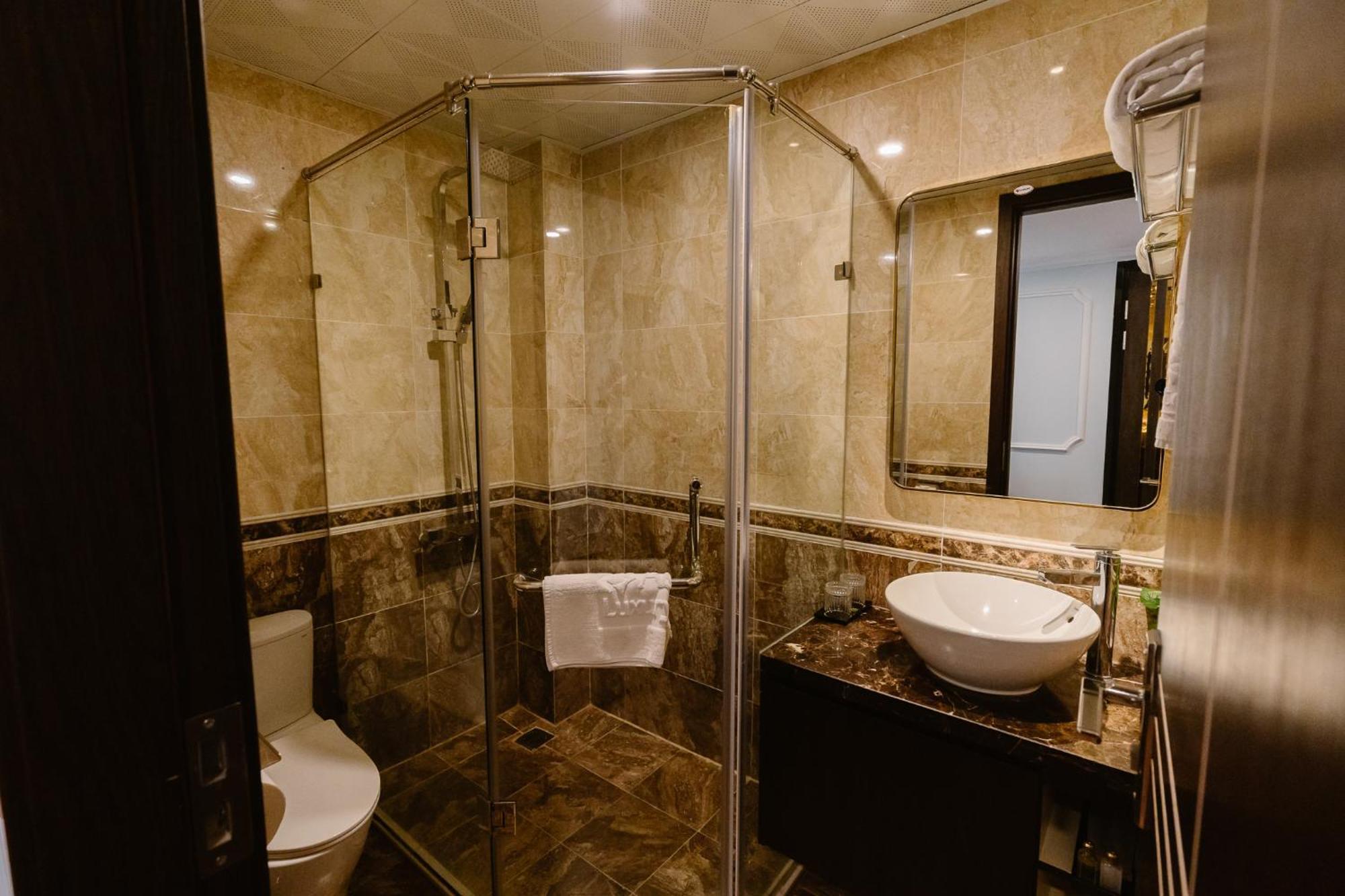 Hong Van Hotel هانوي المظهر الخارجي الصورة